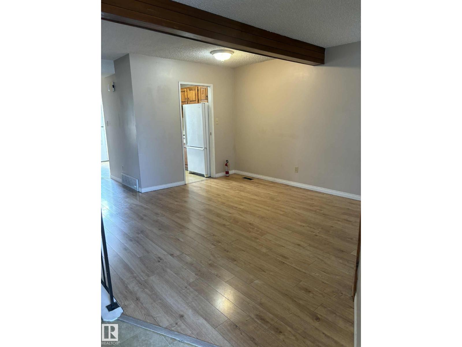 Property at 10405 24 AV NW NW image 3