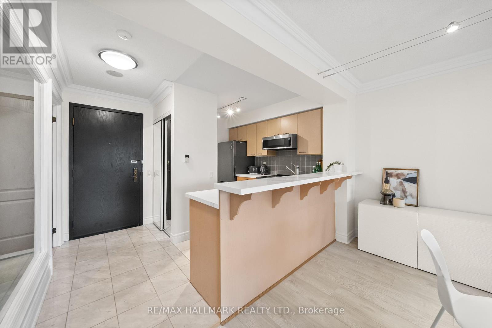 309 - 2 Clairtrell Road, Toronto, Ontario  M2N 7H5 - Photo 4 - C12432249