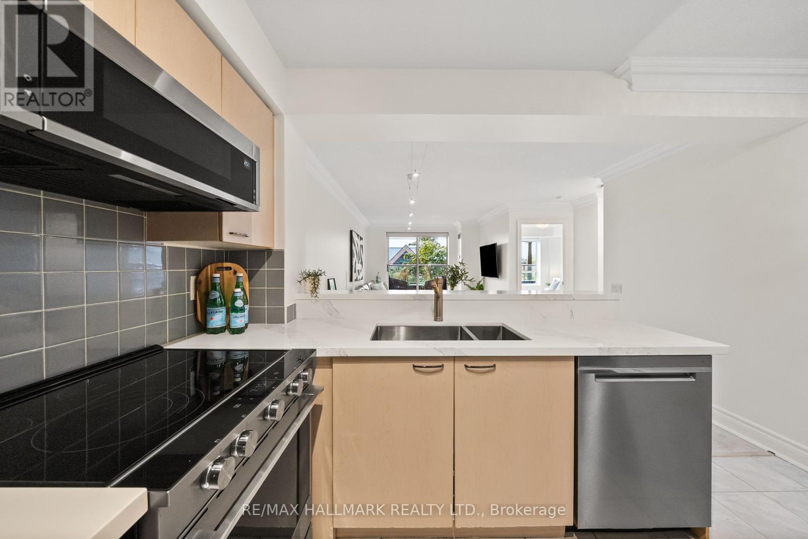 309 - 2 Clairtrell Road, Toronto, Ontario  M2N 7H5 - Photo 8 - C12432249