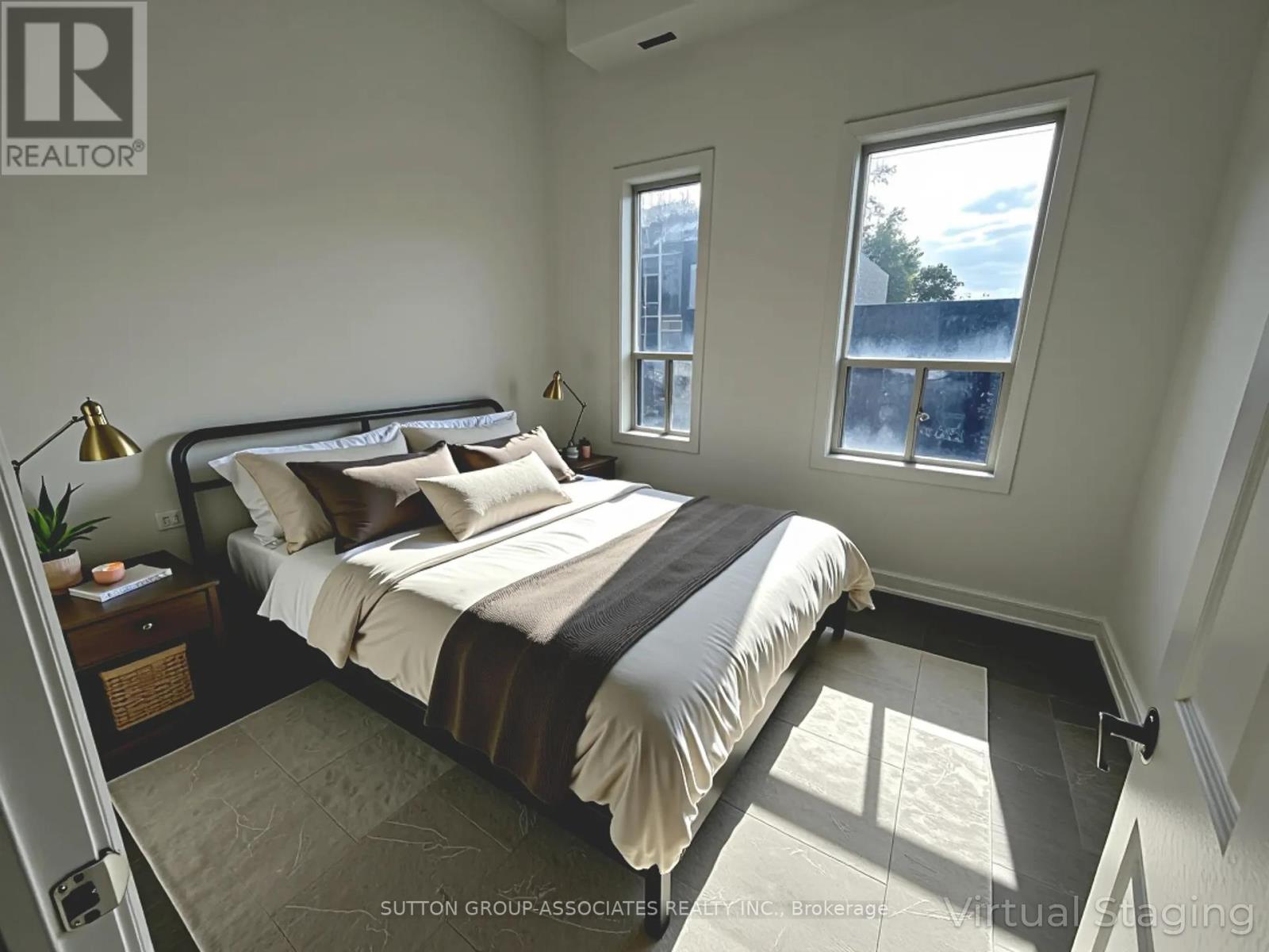 3rd - 792 College Street, Toronto, Ontario  M6G 1C6 - Photo 7 - C12432271