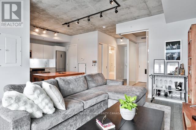 915 - 39 Brant Street, Toronto, Ontario  M5V 1S7 - Photo 11 - C12432272
