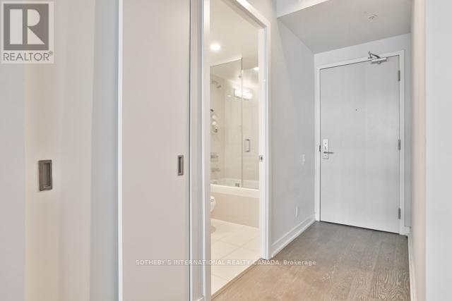 915 - 39 Brant Street, Toronto, Ontario  M5V 1S7 - Photo 4 - C12432272