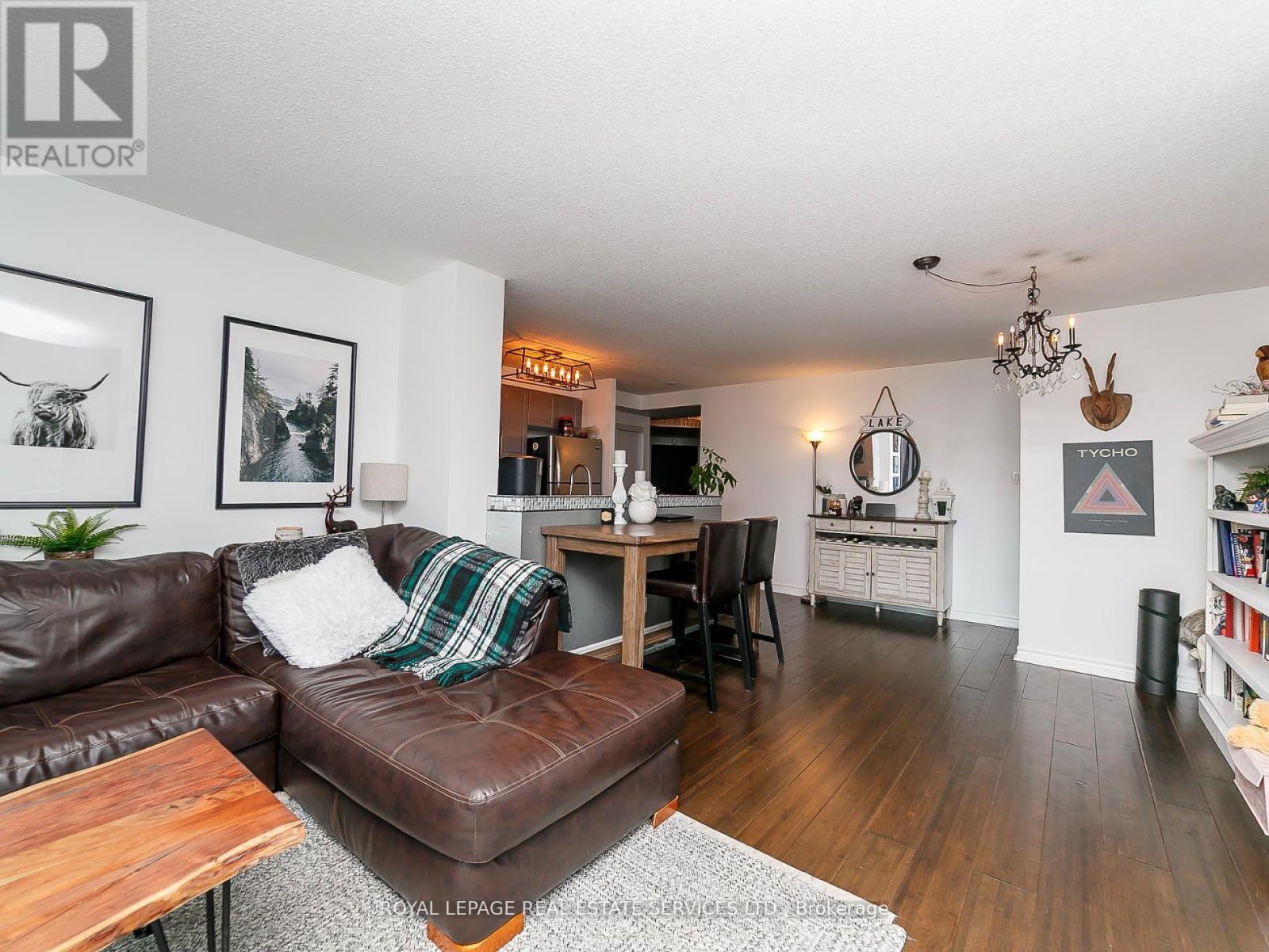 407 - 10 Queens Quay W, Toronto, Ontario  M5J 2R9 - Photo 10 - C12432291