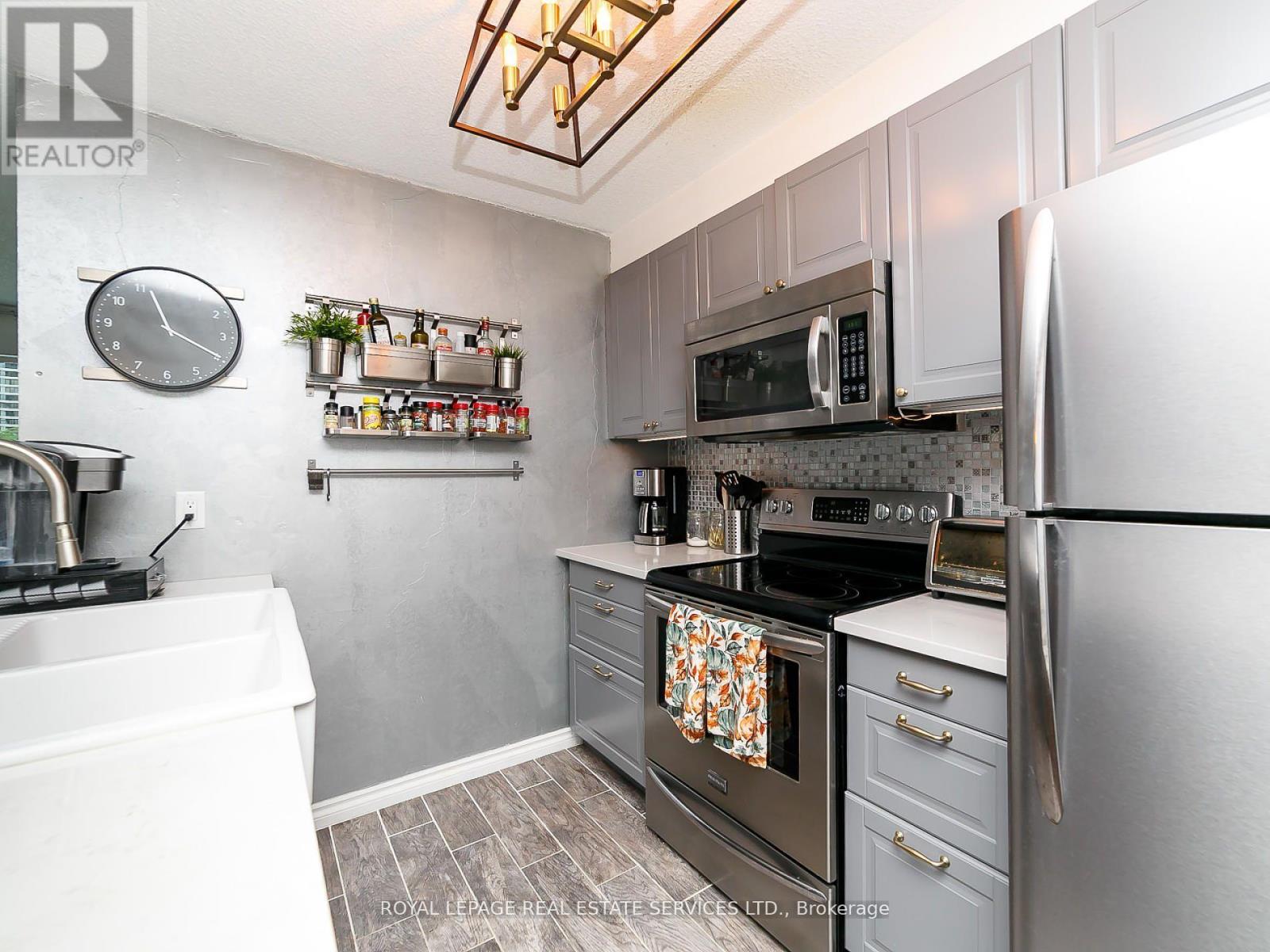 407 - 10 Queens Quay W, Toronto, Ontario  M5J 2R9 - Photo 15 - C12432291
