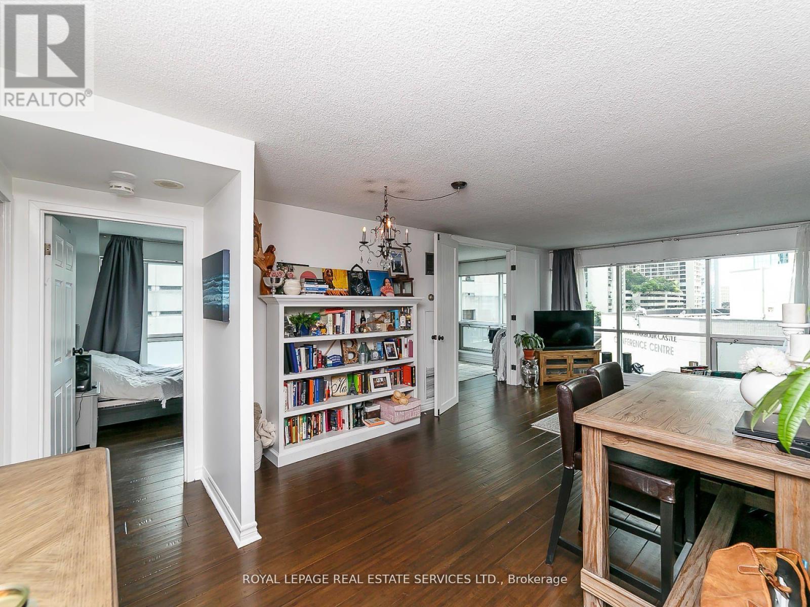 407 - 10 Queens Quay W, Toronto, Ontario  M5J 2R9 - Photo 7 - C12432291