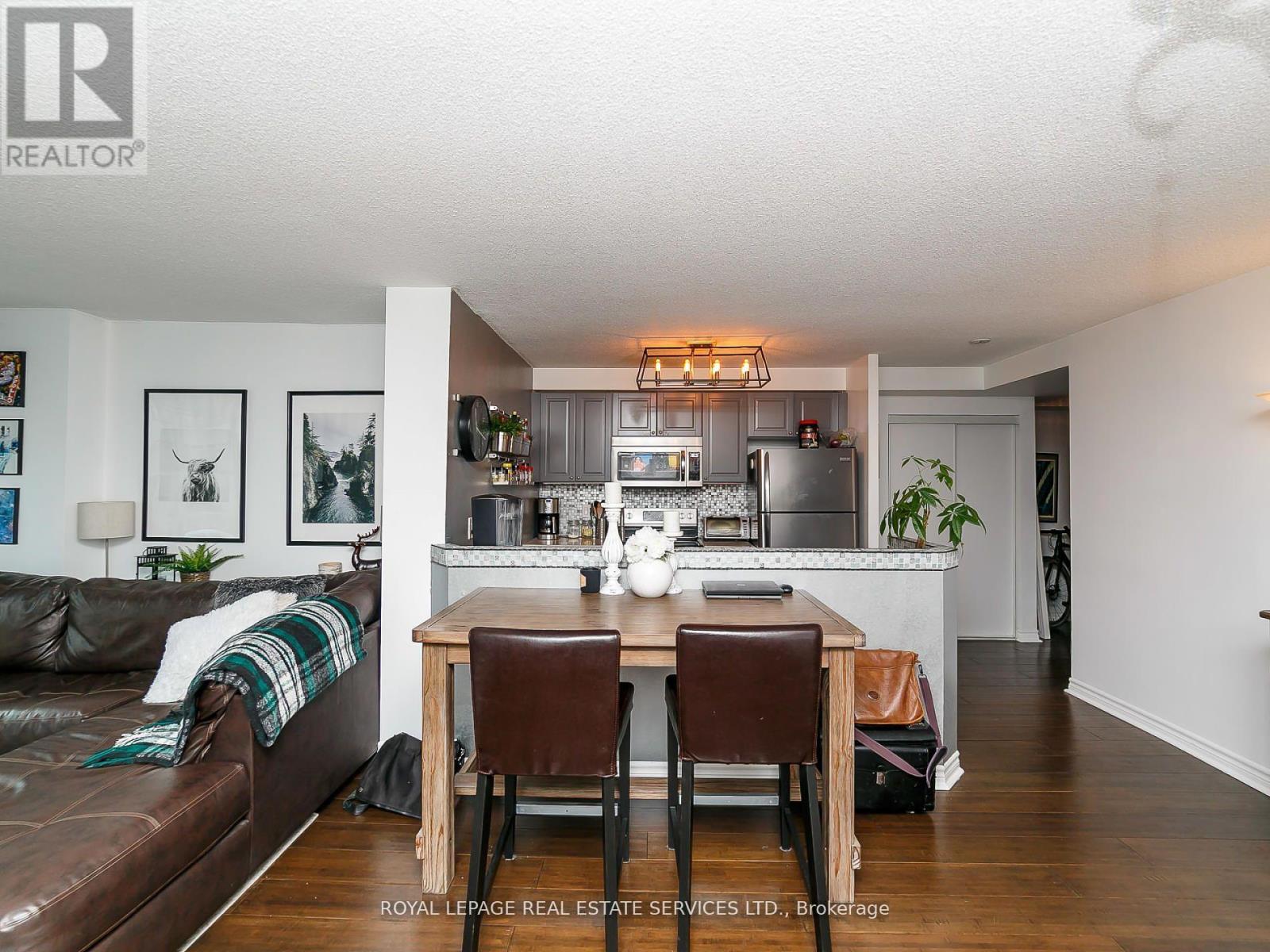 407 - 10 Queens Quay W, Toronto, Ontario  M5J 2R9 - Photo 9 - C12432291