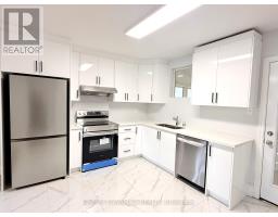 8 LEEDS STREET, Hamilton, Ontario