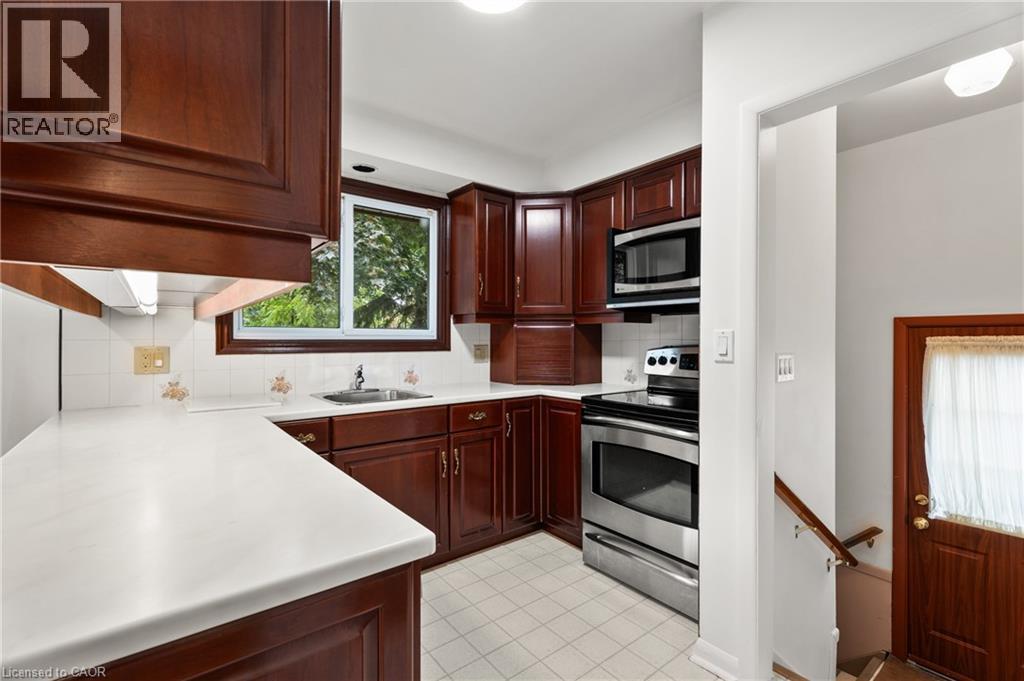 98 Laurier Avenue, Hamilton, Ontario  L9C 3S4 - Photo 8 - 40773140
