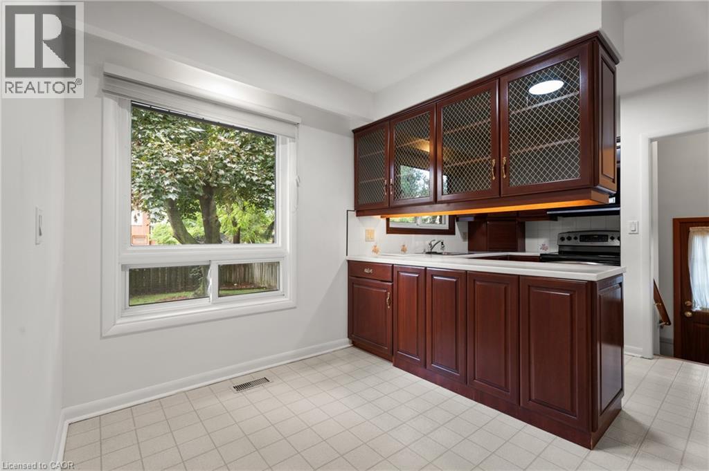 98 Laurier Avenue, Hamilton, Ontario  L9C 3S4 - Photo 13 - 40773140