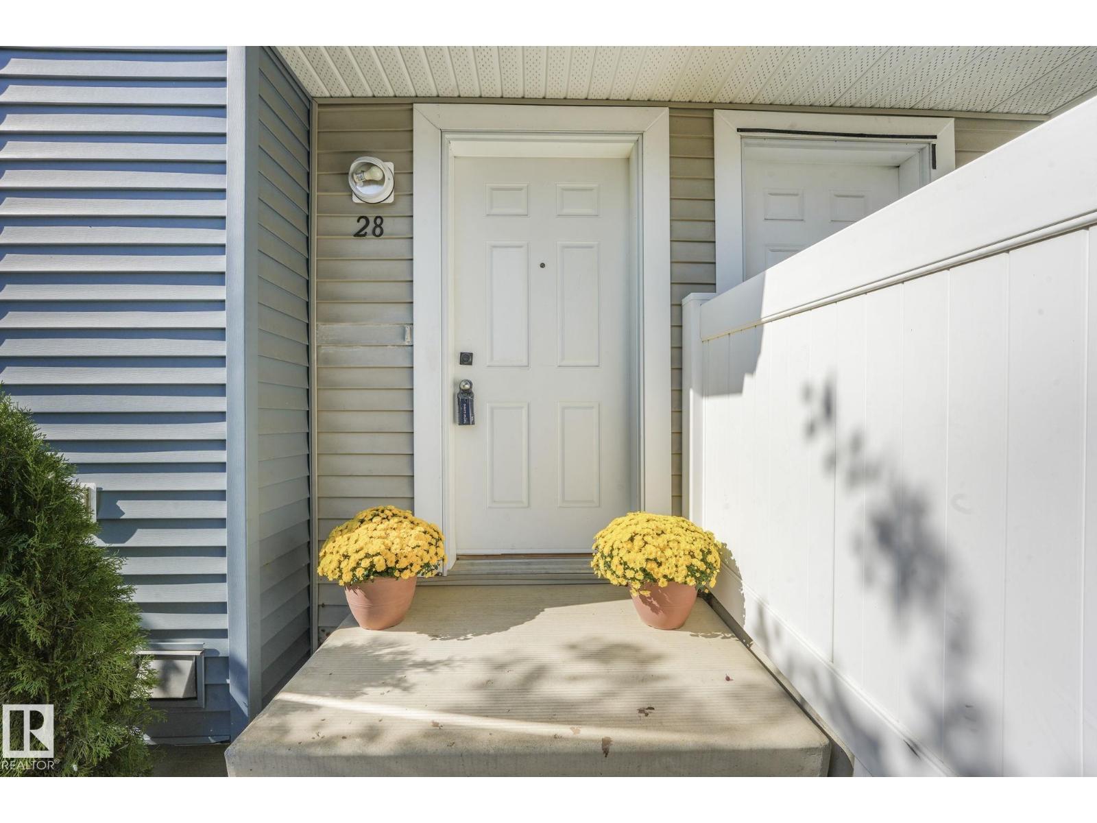 #28 8304 11 Av Sw, Edmonton, Alberta  T6X 1J8 - Photo 3 - E4458838