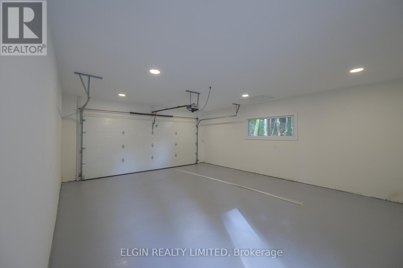 67 Crescent Avenue, Central Elgin, Ontario  N5P 2K3 - Photo 14 - X12432341