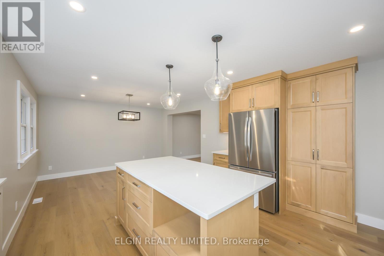 67 Crescent Avenue, Central Elgin, Ontario  N5P 2K3 - Photo 27 - X12432341