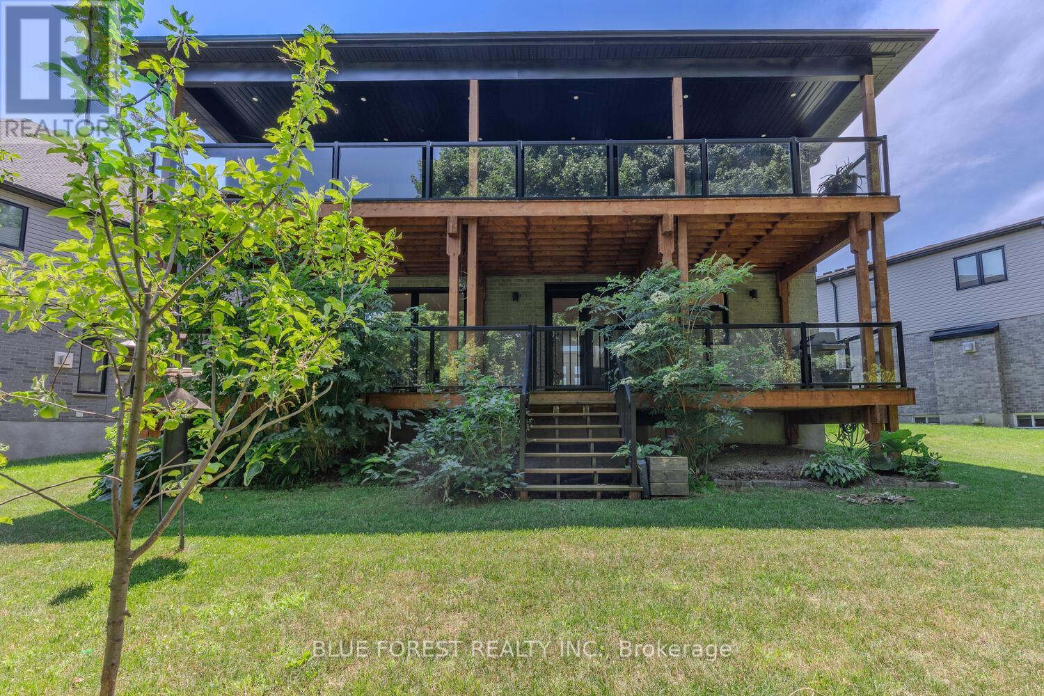 1287 Dyer Crescent, London North, Ontario  N6G 0S7 - Photo 41 - X12432404