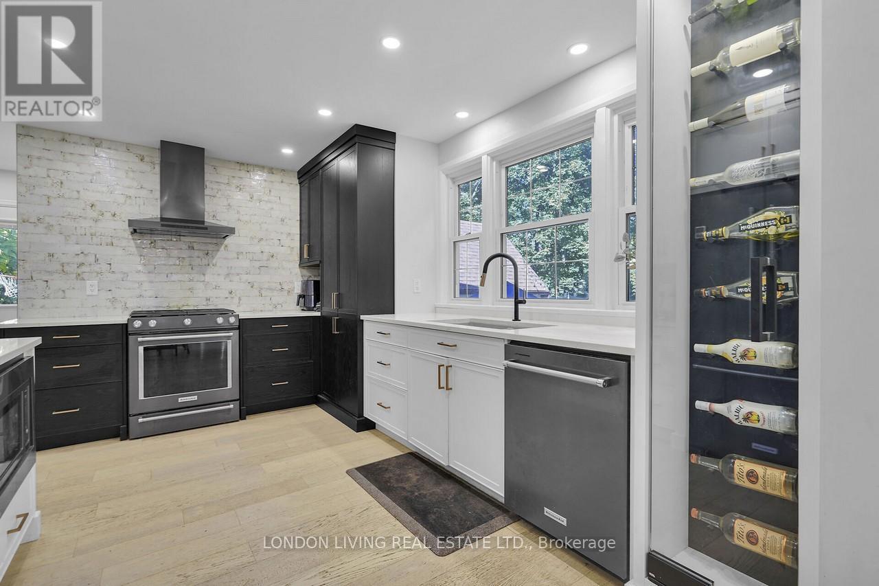 396 Wortley Road, London South, Ontario  N6C 3S6 - Photo 17 - X12432412