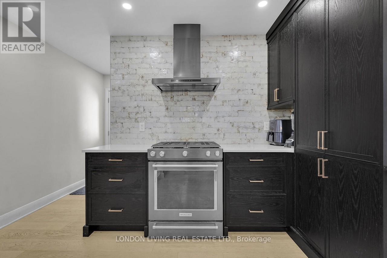 396 Wortley Road, London South, Ontario  N6C 3S6 - Photo 20 - X12432412