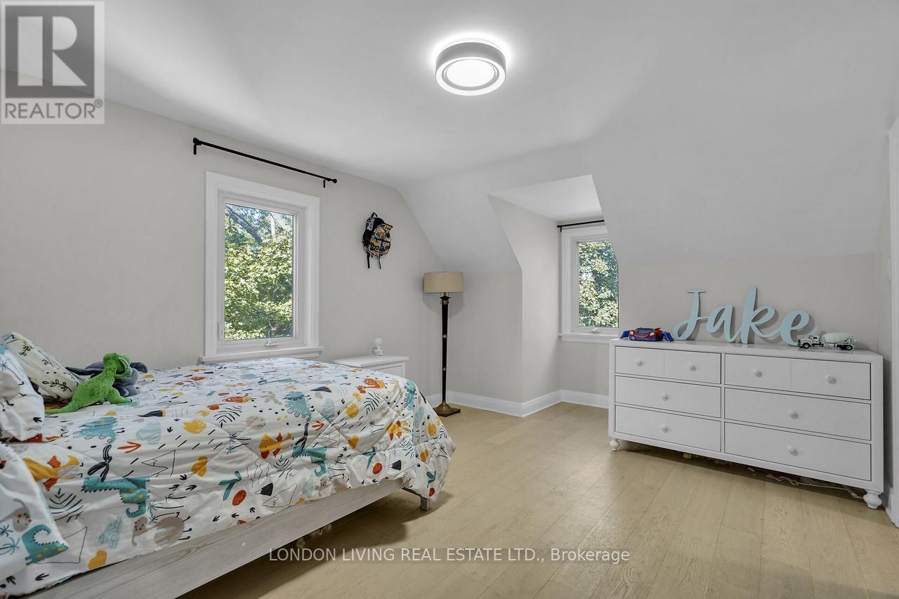 396 Wortley Road, London South, Ontario  N6C 3S6 - Photo 23 - X12432412
