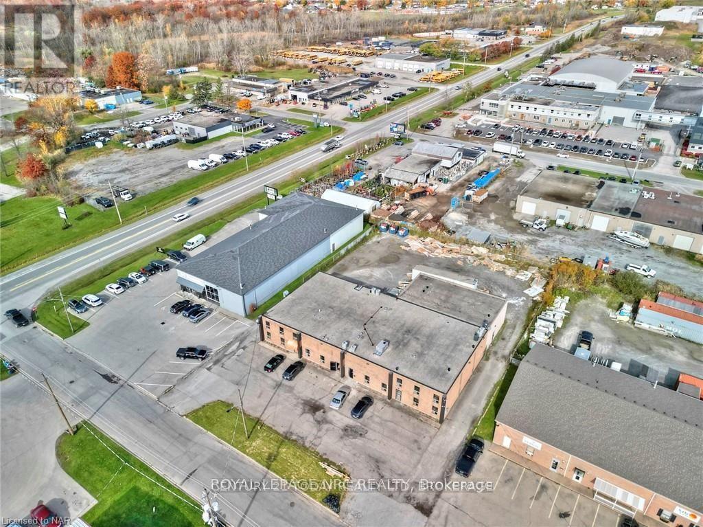 12-18 Clark Street S, Welland, Ontario  L3B 5W6 - Photo 10 - X12432038