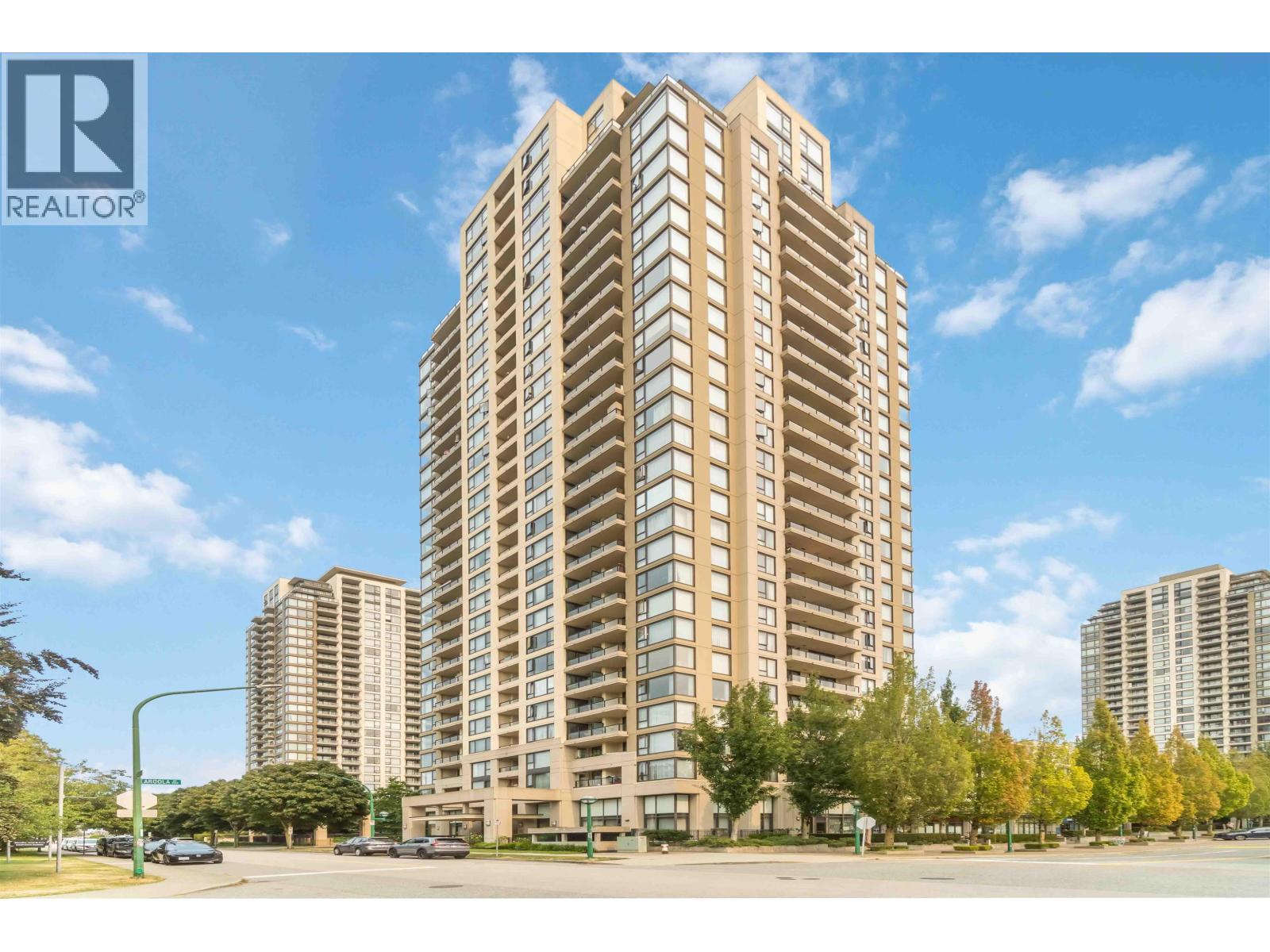 805 7088 SALISBURY AVENUE, Burnaby, British Columbia