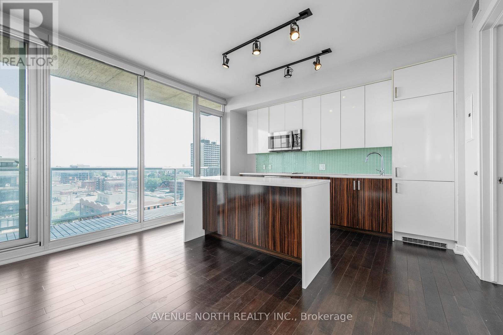 1109 - 300 Lisgar Street, Ottawa, Ontario  K2P 0E2 - Photo 11 - X12432319