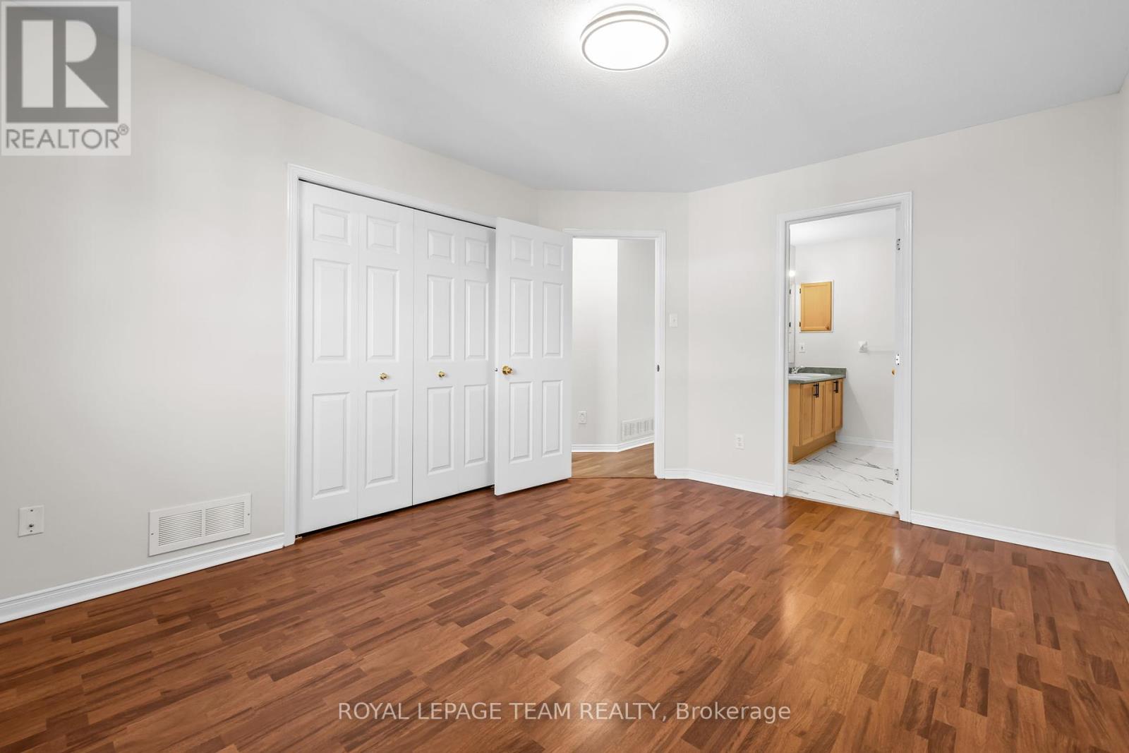 183 Mountshannon Drive, Ottawa, Ontario  K2J 4R9 - Photo 12 - X12432331
