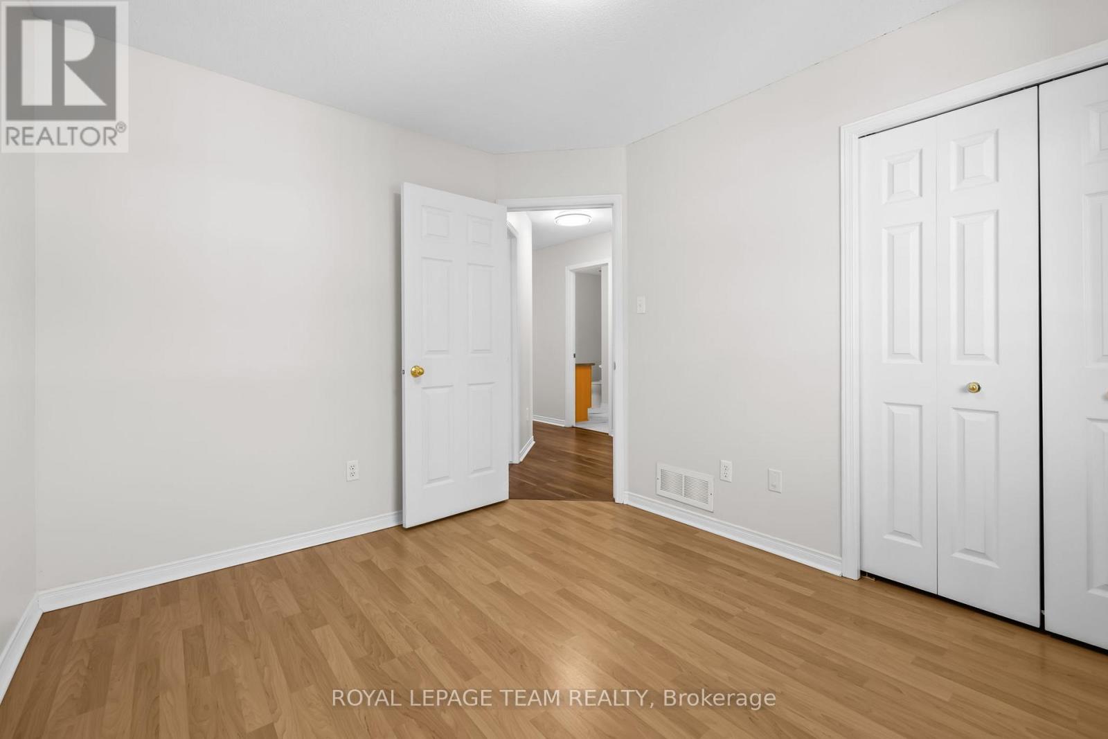 183 Mountshannon Drive, Ottawa, Ontario  K2J 4R9 - Photo 17 - X12432331