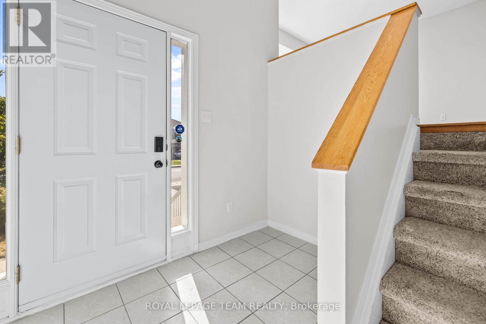183 Mountshannon Drive, Ottawa, Ontario  K2J 4R9 - Photo 3 - X12432331