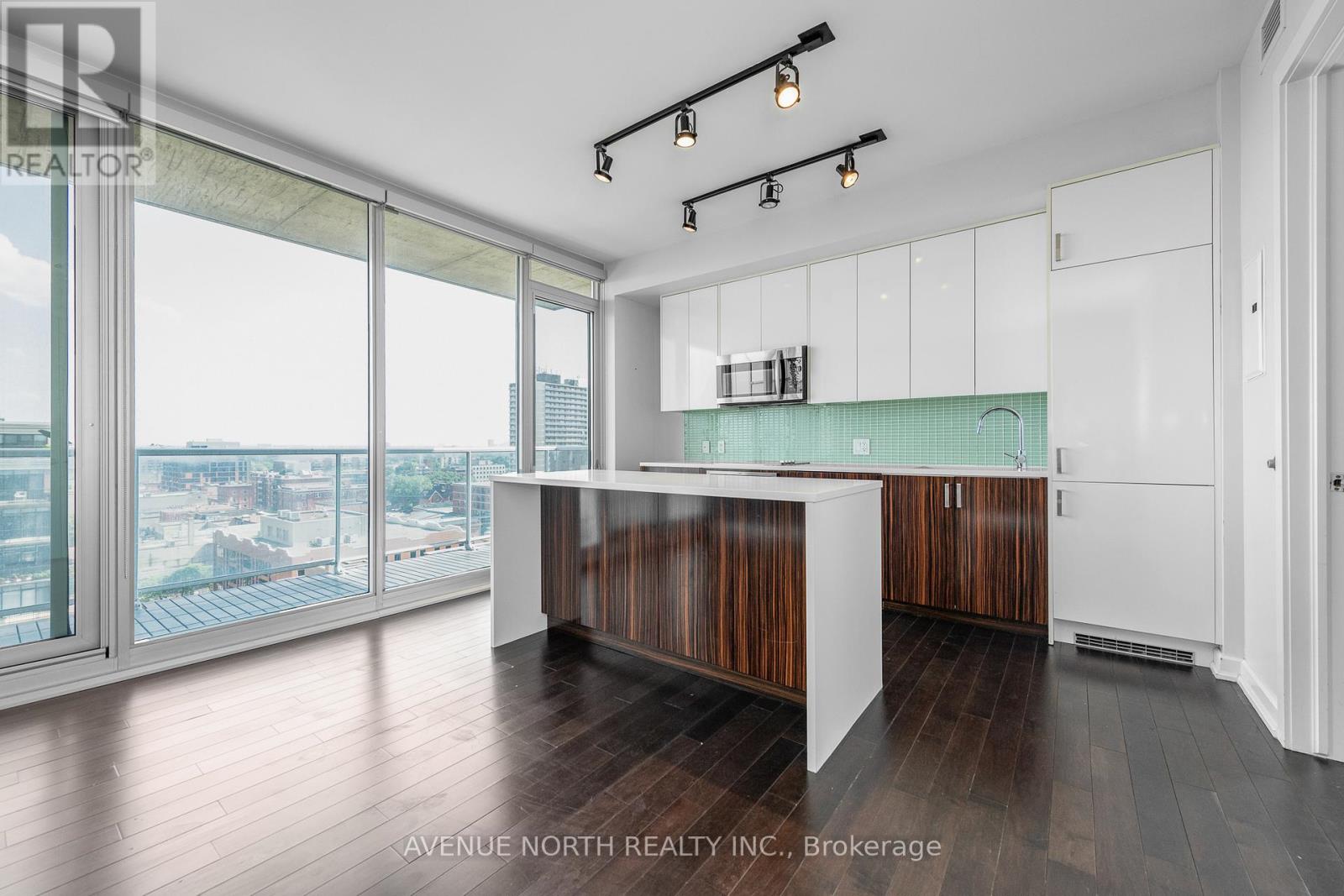1109 - 300 Lisgar Street, Ottawa, Ontario  K2P 0E2 - Photo 11 - X12432332