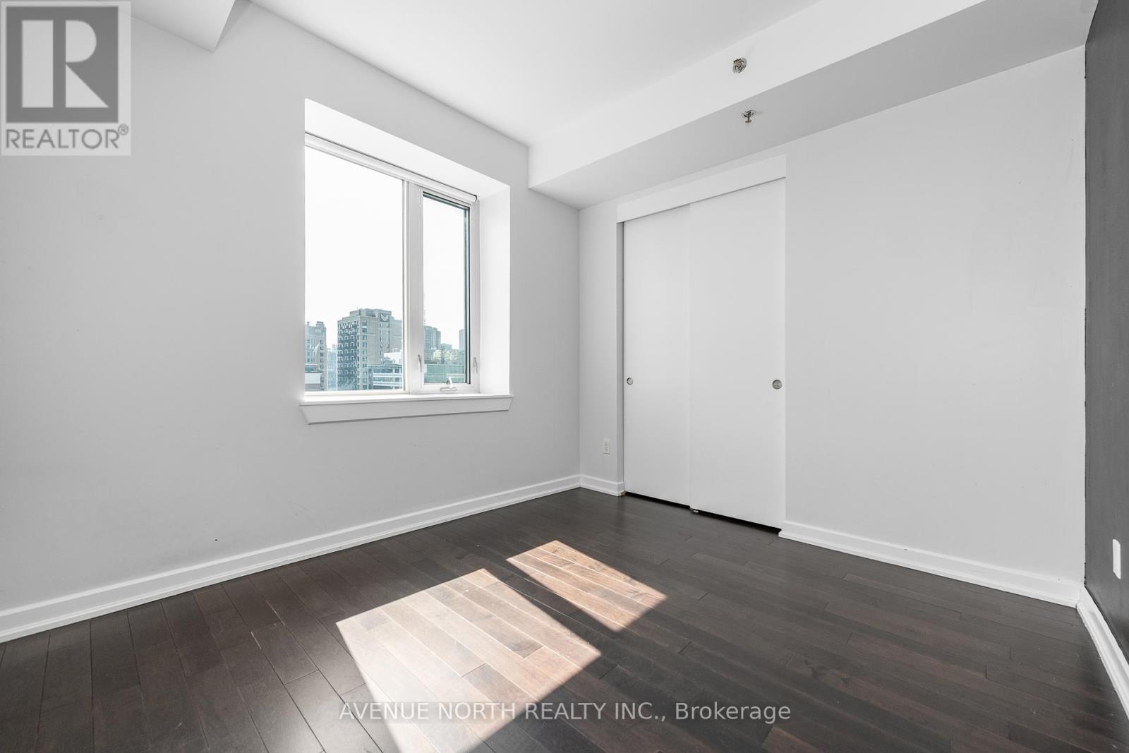 1109 - 300 Lisgar Street, Ottawa, Ontario  K2P 0E2 - Photo 20 - X12432332