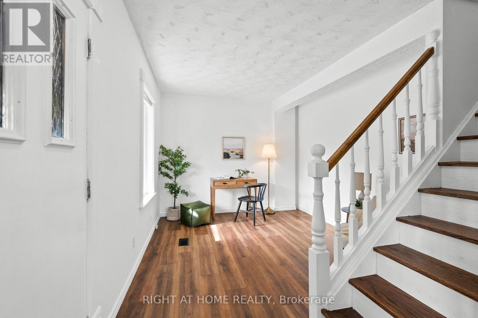 94 Main Street, North Dundas, Ontario  K0A 2R0 - Photo 3 - X12432343