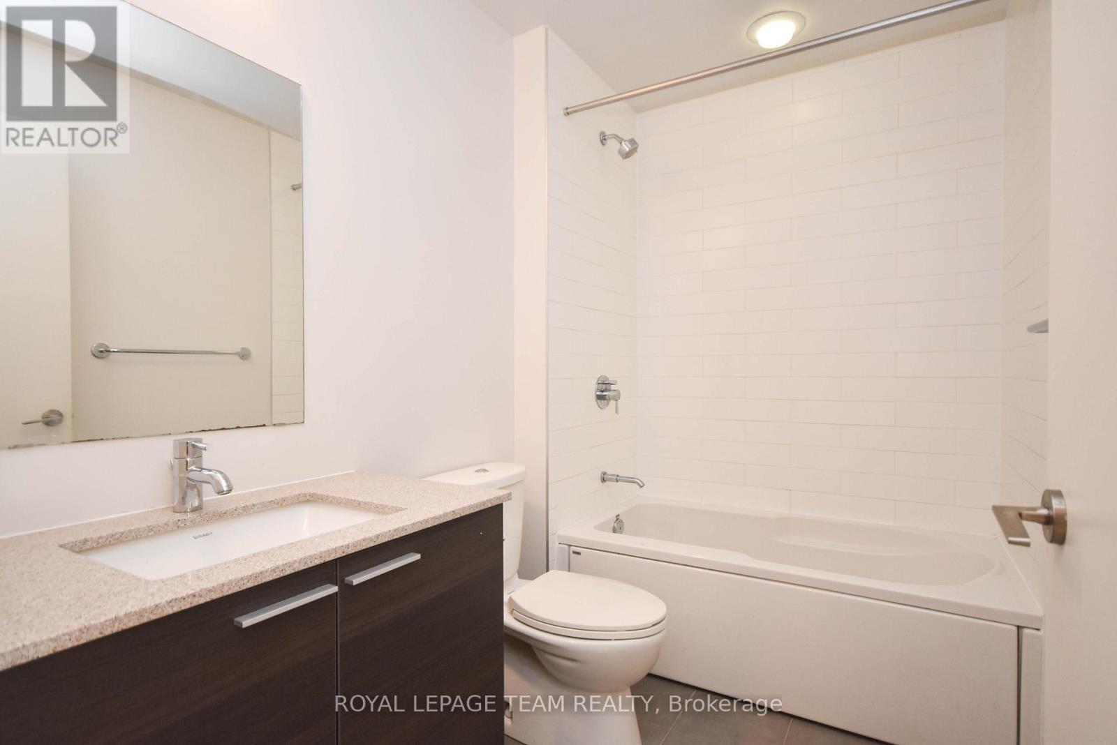 522 - 349 Mcleod Street, Ottawa, Ontario  K2P 0S1 - Photo 21 - X12432372