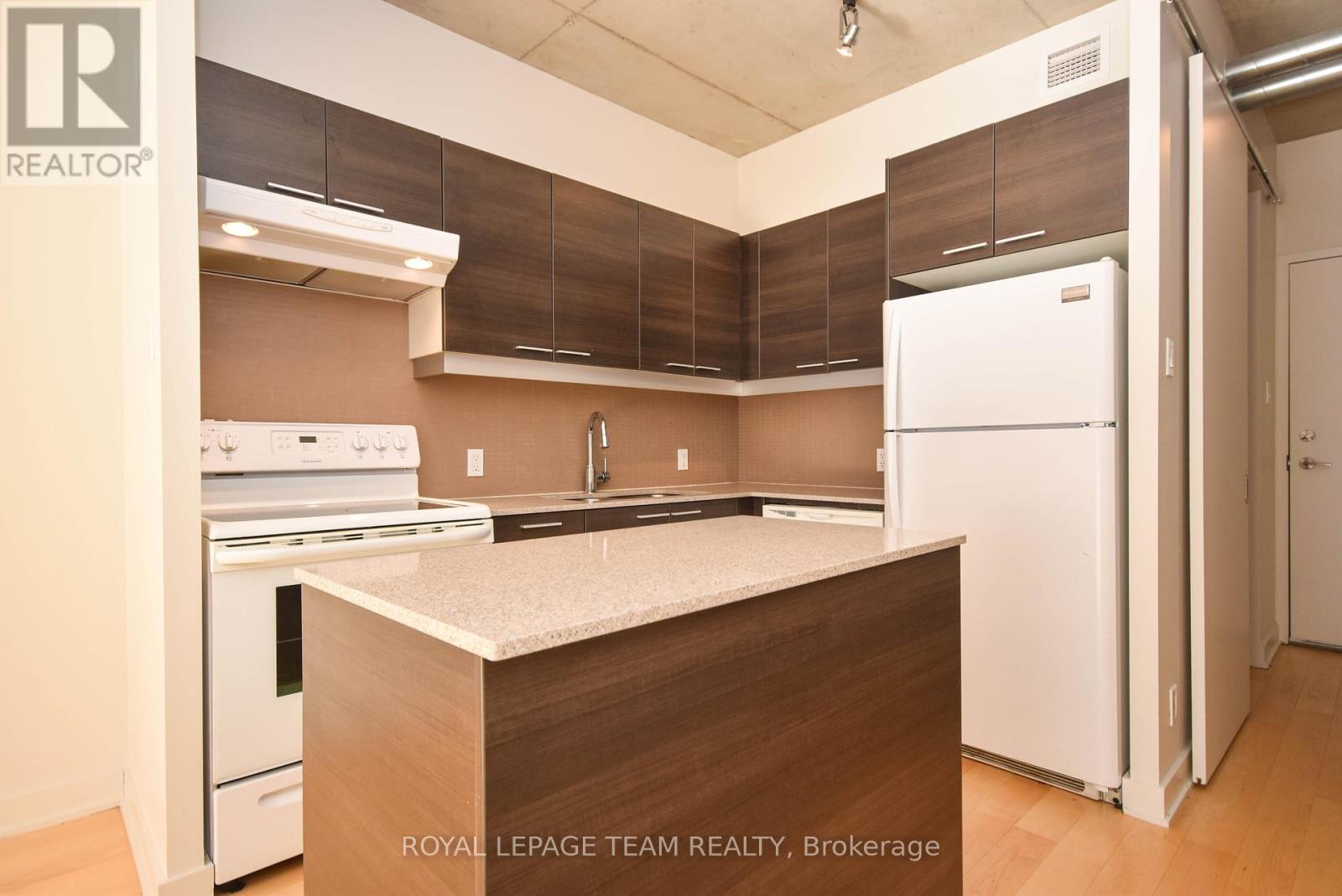 522 - 349 Mcleod Street, Ottawa, Ontario  K2P 0S1 - Photo 8 - X12432372