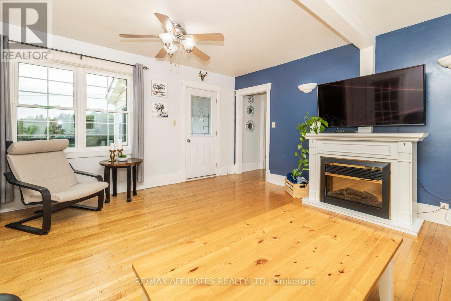 5601 Centennial Lake Road, Greater Madawaska, Ontario  K0J 2R0 - Photo 10 - X12432390