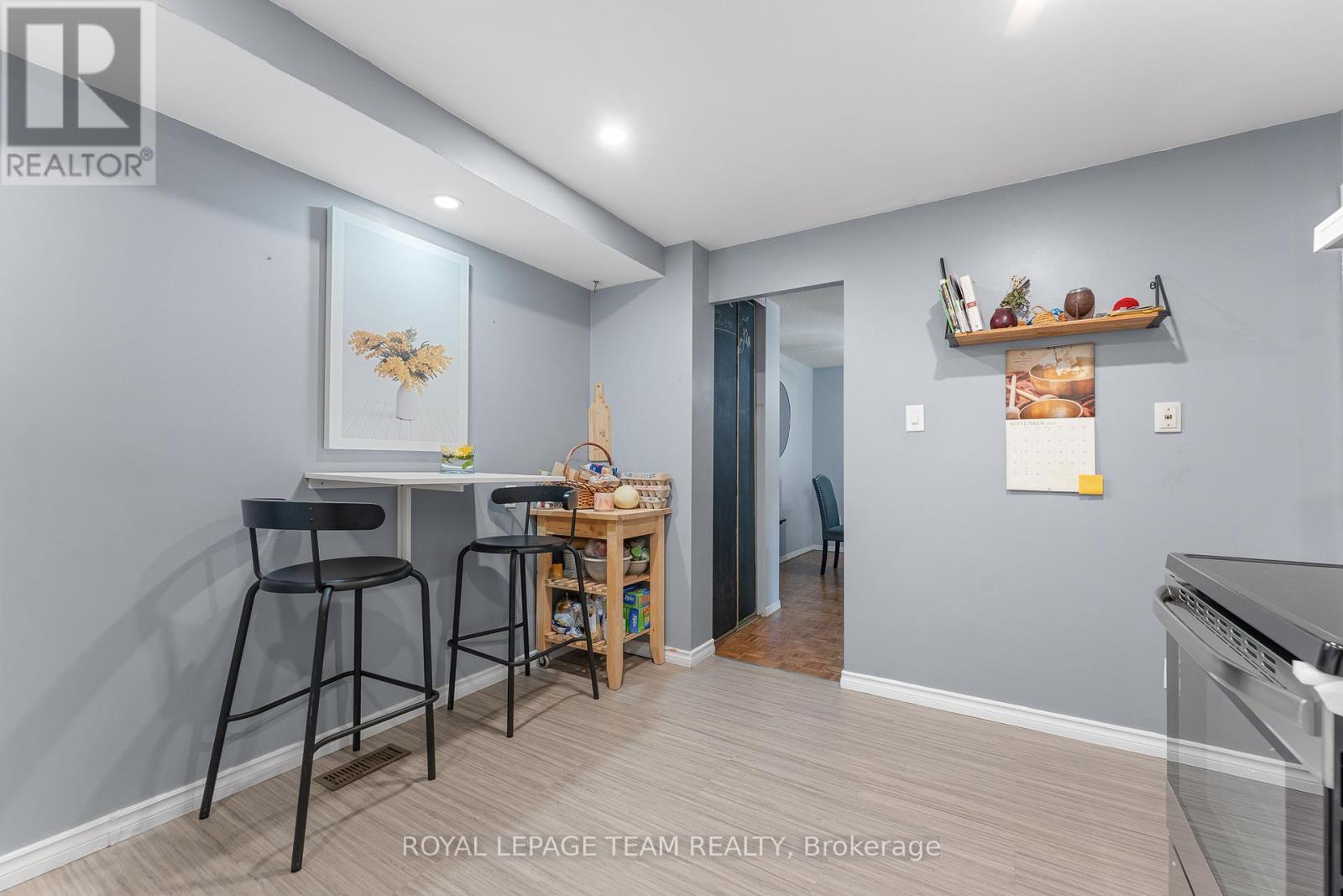 52 - 96 Beachview Private, Ottawa, Ontario  K1V 1M7 - Photo 18 - X12432397