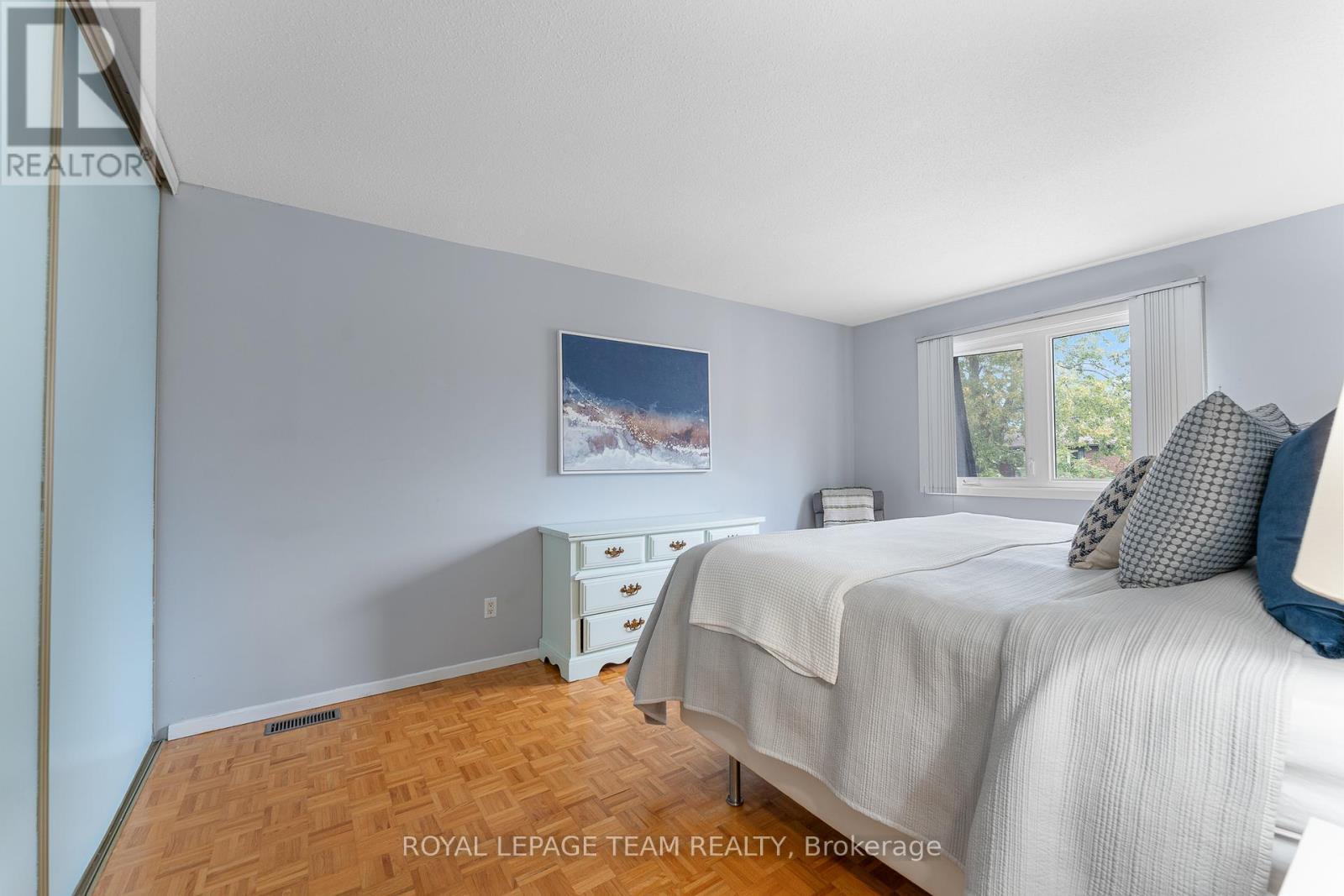 52 - 96 Beachview Private, Ottawa, Ontario  K1V 1M7 - Photo 25 - X12432397