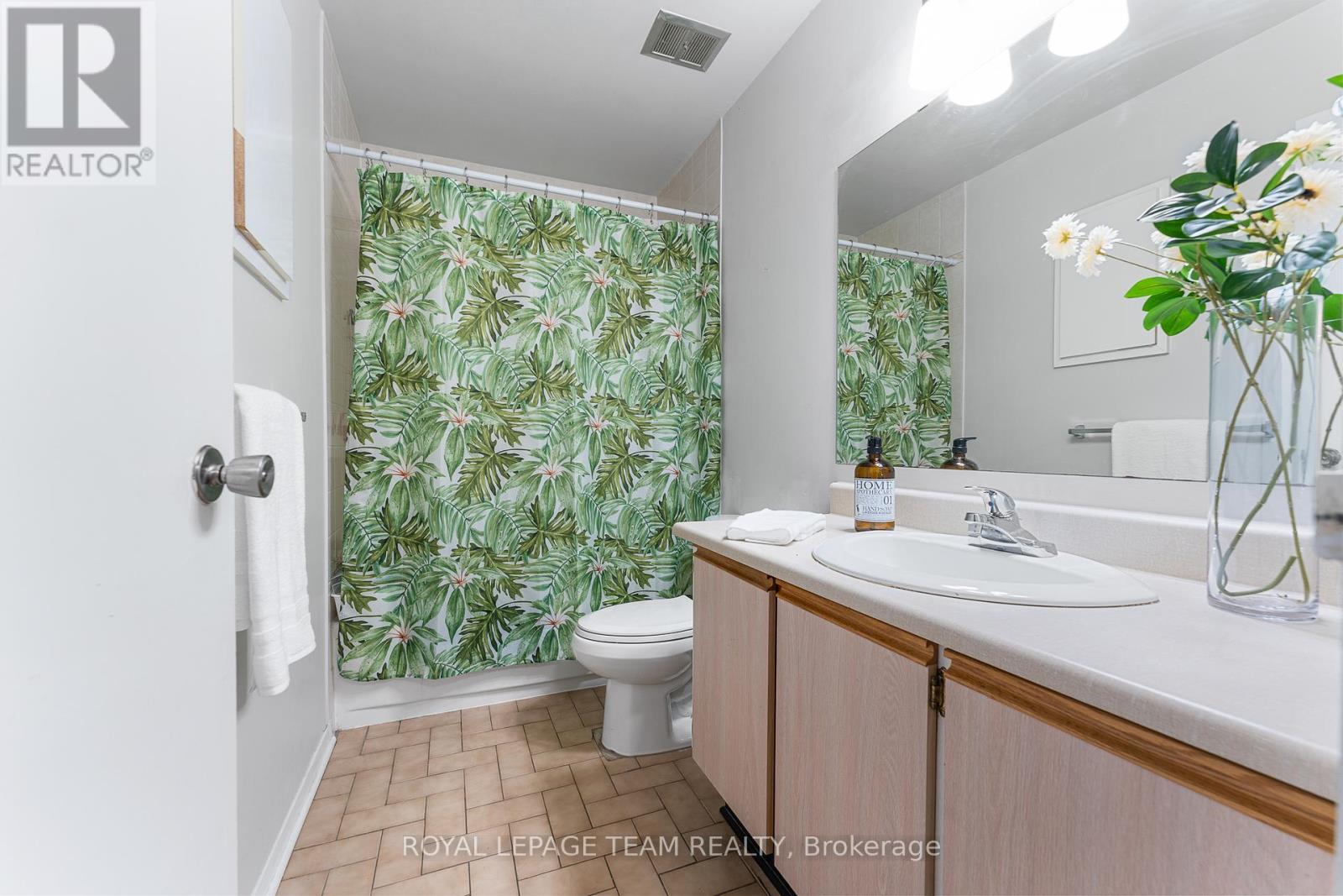 52 - 96 Beachview Private, Ottawa, Ontario  K1V 1M7 - Photo 31 - X12432397