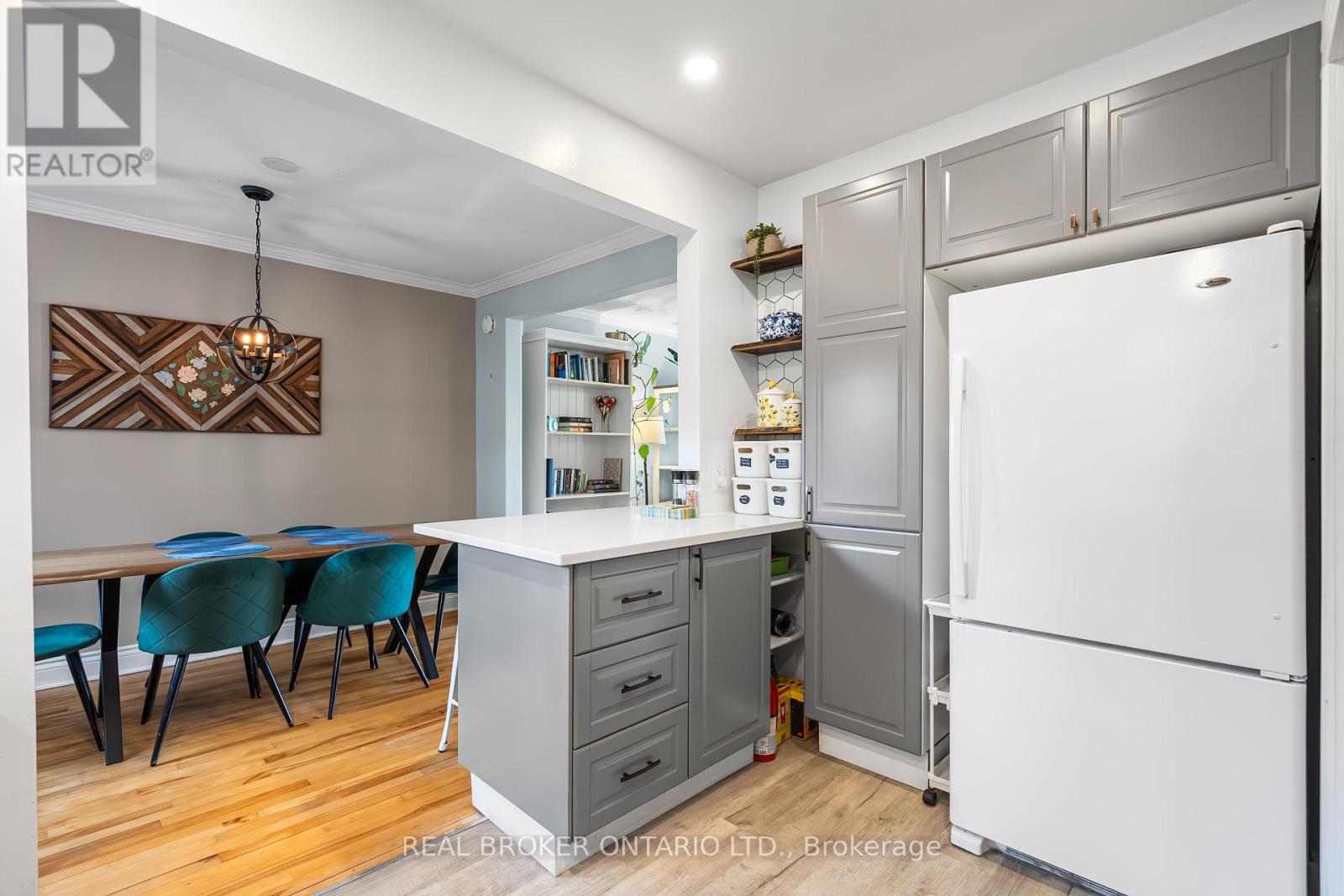 1003 Silver Street, Ottawa, Ontario  K1Z 6H8 - Photo 14 - X12432430