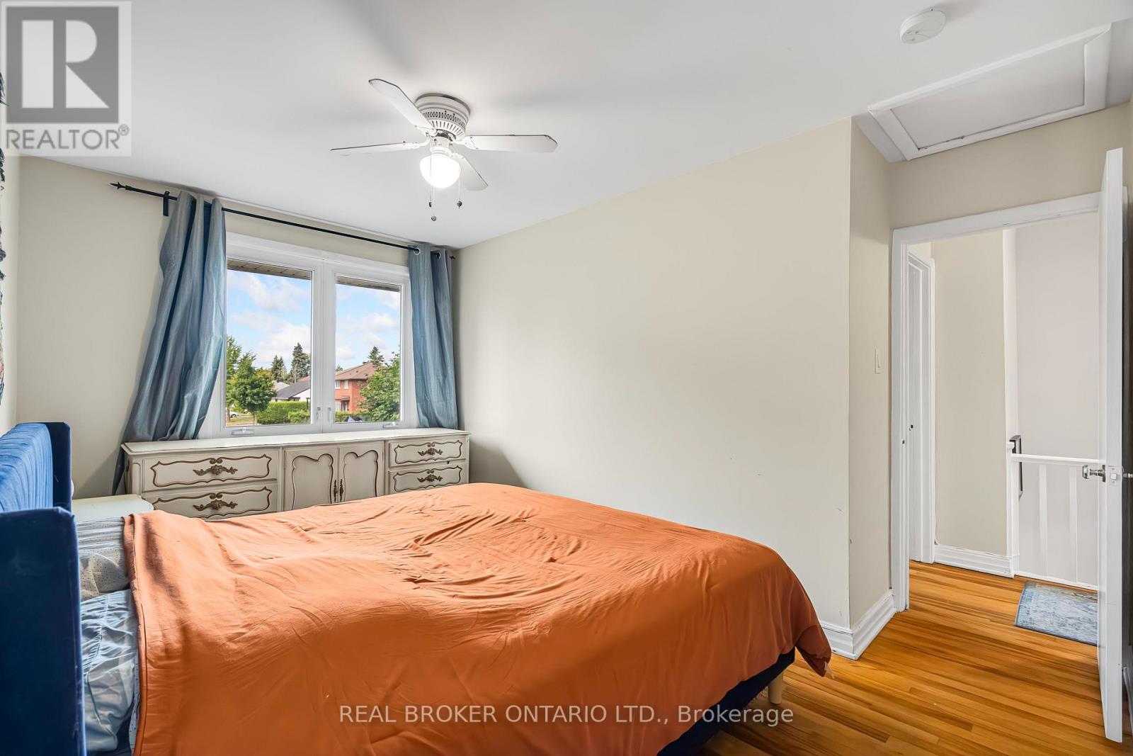 1003 Silver Street, Ottawa, Ontario  K1Z 6H8 - Photo 20 - X12432430