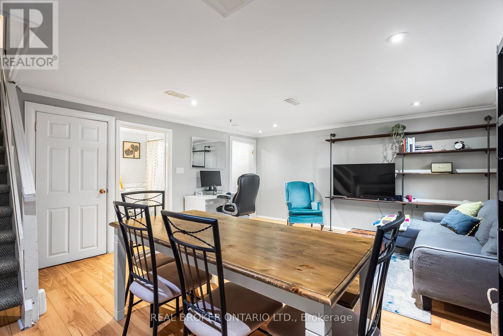 1003 Silver Street, Ottawa, Ontario  K1Z 6H8 - Photo 28 - X12432430