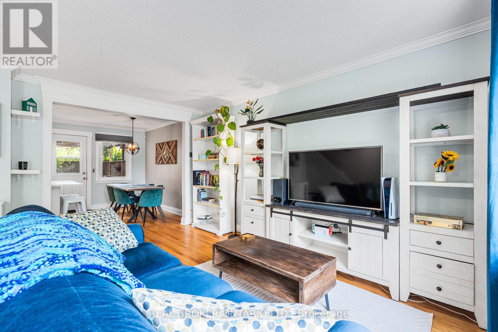 1003 Silver Street, Ottawa, Ontario  K1Z 6H8 - Photo 6 - X12432430