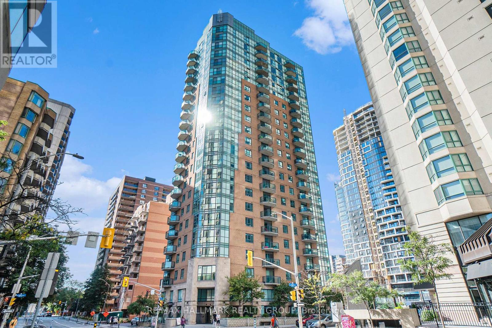 1601 - 445 Laurier Avenue W, Ottawa, Ontario  K1N 6R4 - Photo 22 - X12432431