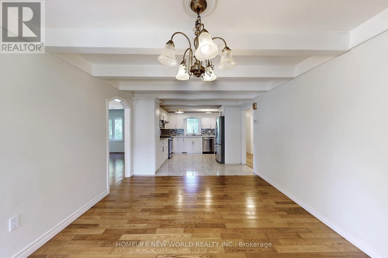 66 Farr Avenue, East Gwillimbury, Ontario  L0G 1V0 - Photo 23 - N12432288