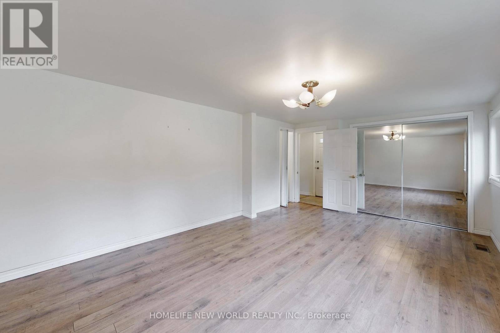 66 Farr Avenue, East Gwillimbury, Ontario  L0G 1V0 - Photo 28 - N12432288