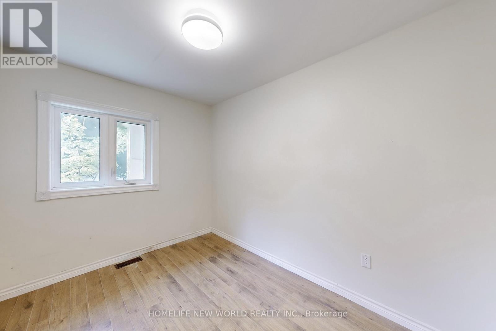 66 Farr Avenue, East Gwillimbury, Ontario  L0G 1V0 - Photo 33 - N12432288