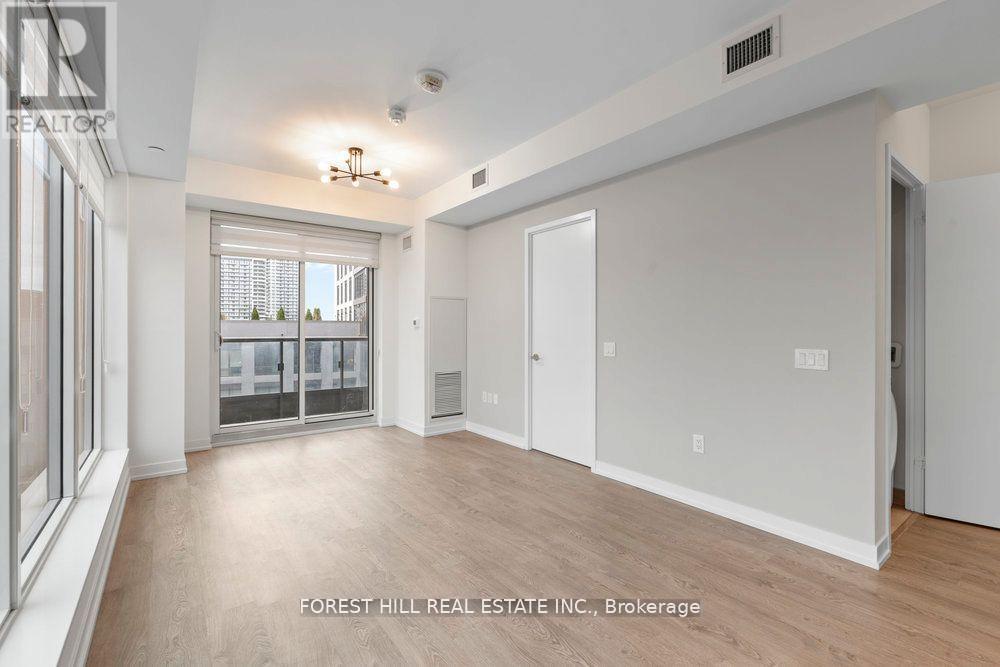 903w - 3 Rosewater Street, Richmond Hill, Ontario  L4C 5T6 - Photo 8 - N12432295