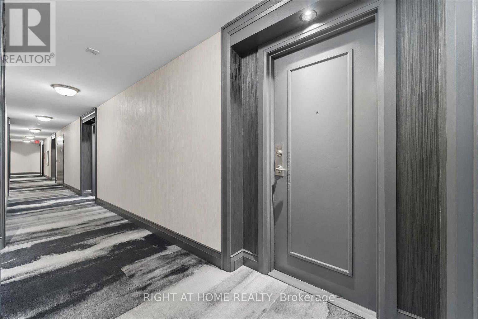 509 - 50 Disera Drive, Vaughan, Ontario  L4J 9E9 - Photo 27 - N12432297