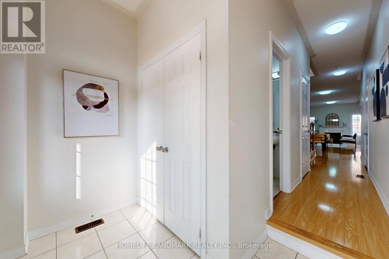123 Fimco Crescent, Markham, Ontario  L6E 0R4 - Photo 15 - N12432301