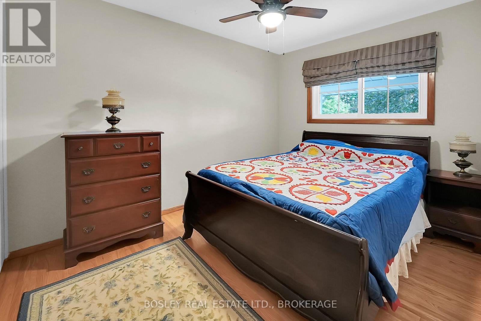 25 Lawrence Drive, Thorold (Confederation Heights), Ontario  L2V 2X6 - Photo 12 - X12432339