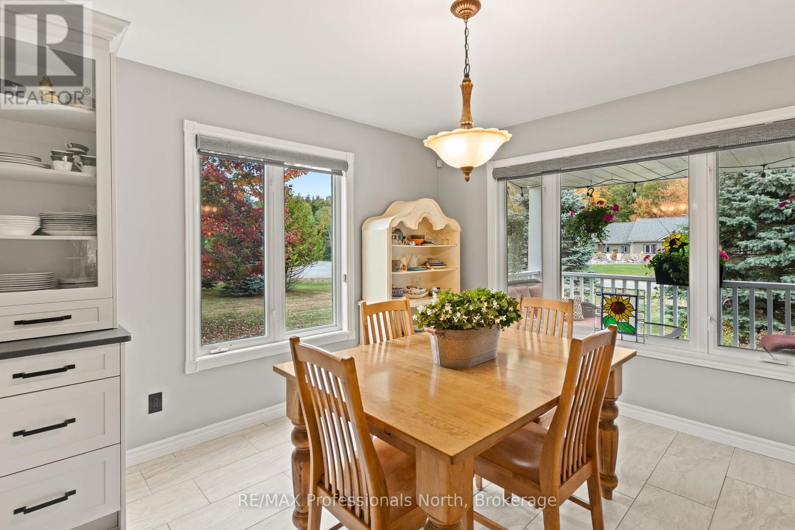 13 Glebe Road, Dysart Et Al, Ontario  K0M 1S0 - Photo 11 - X12432351