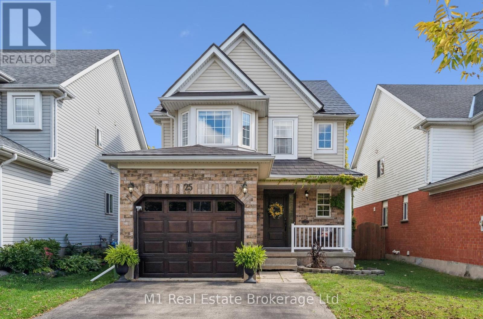 25 Mackay Street, Guelph, Ontario  N1E 7H3 - Photo 1 - X12432374