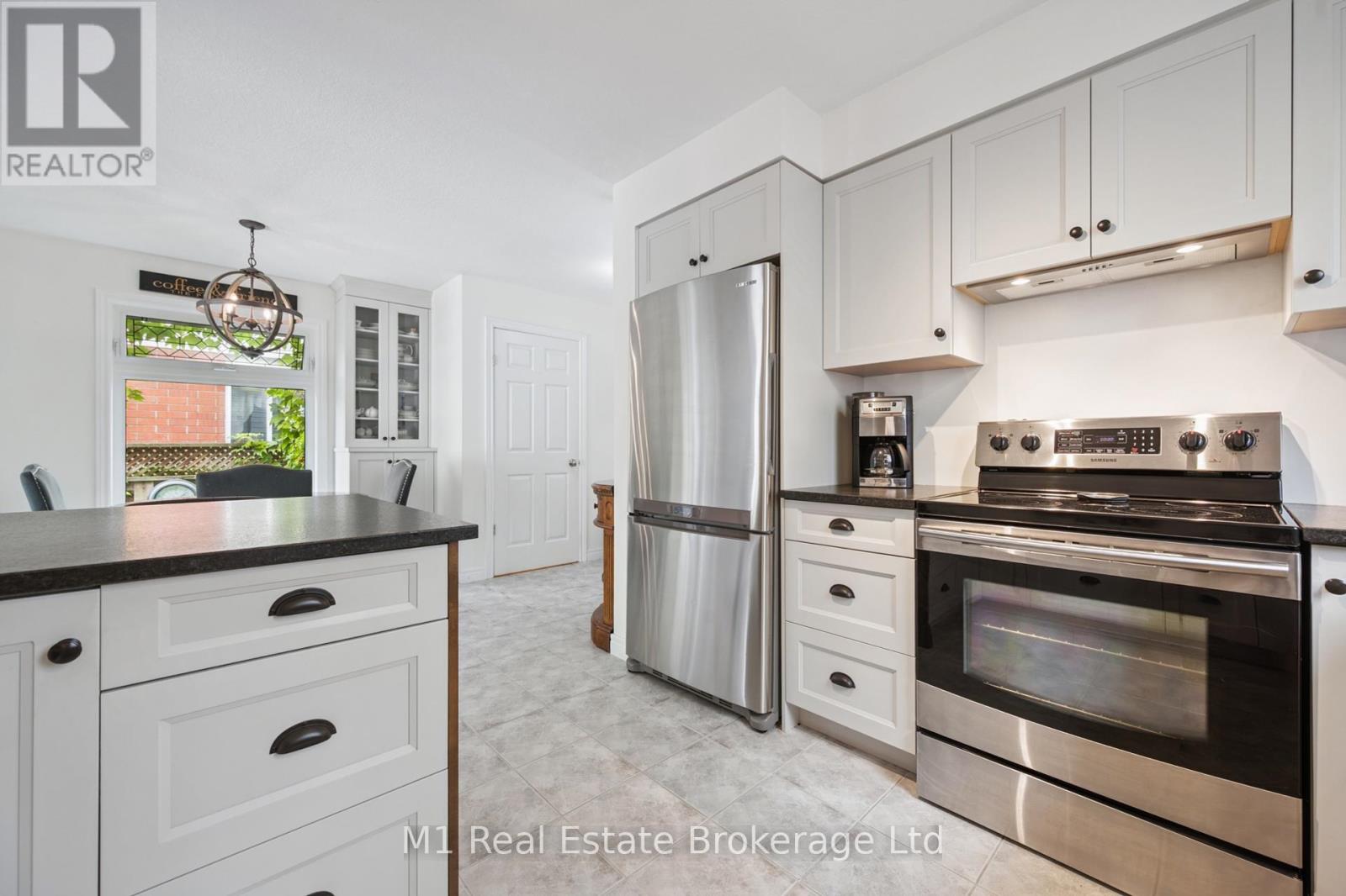 25 Mackay Street, Guelph, Ontario  N1E 7H3 - Photo 20 - X12432374